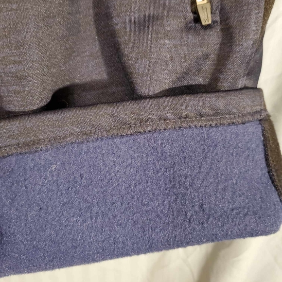 Slazenger Fleece Shorts in Large - Picture 3 of 4